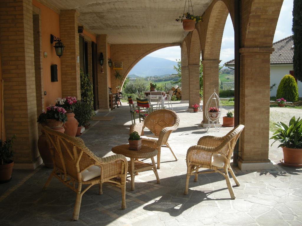 Bed And Breakfast San Martino Castignano Ngoại thất bức ảnh